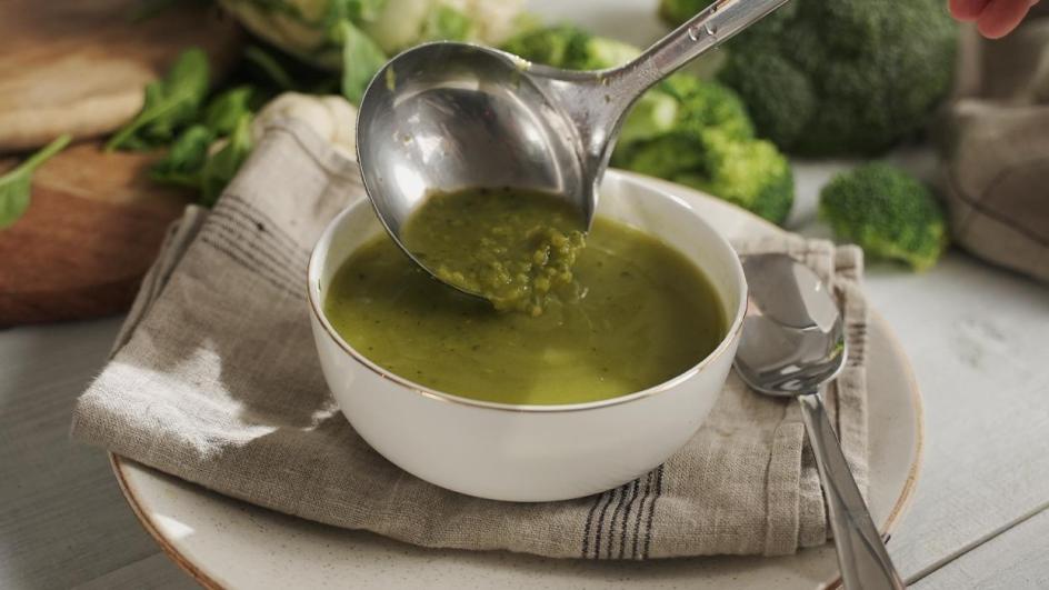Ароматна крем супа с броколи и карфиол