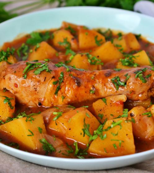 Пилешки гулаш